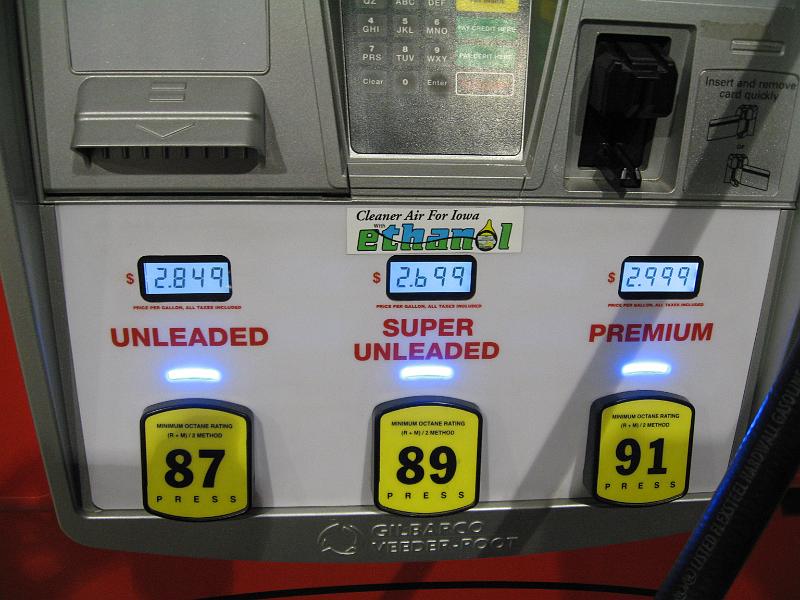 Exodus 467.JPG - Super gas costs less than the normal stuff. Awesome!